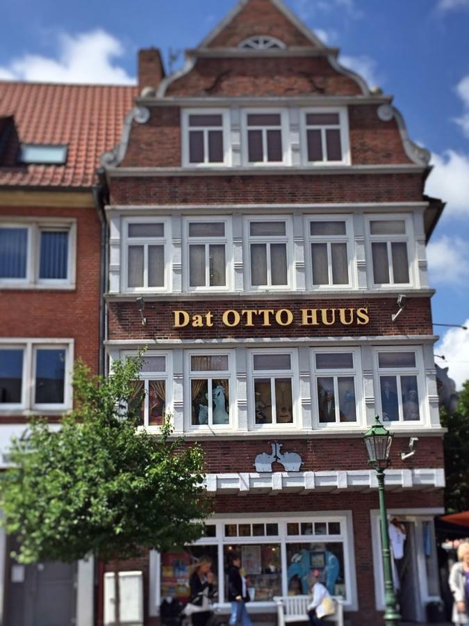 Hotel Dh -Deutsches Haus- Emden Ngoại thất bức ảnh