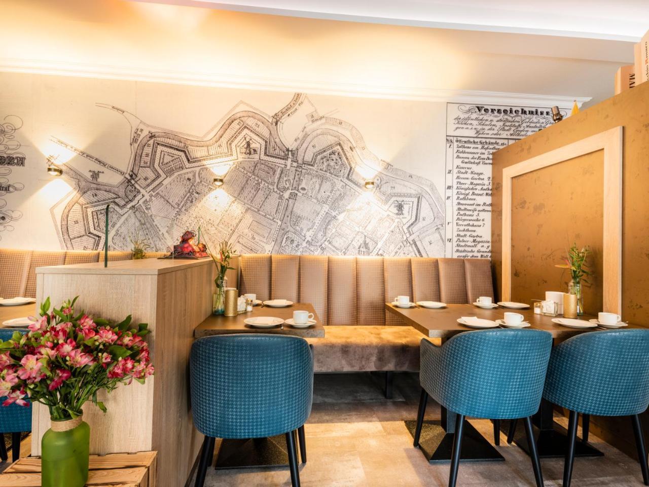 Hotel Dh -Deutsches Haus- Emden Ngoại thất bức ảnh